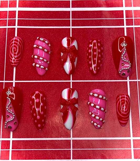 Pink & Red Christmas press on nails