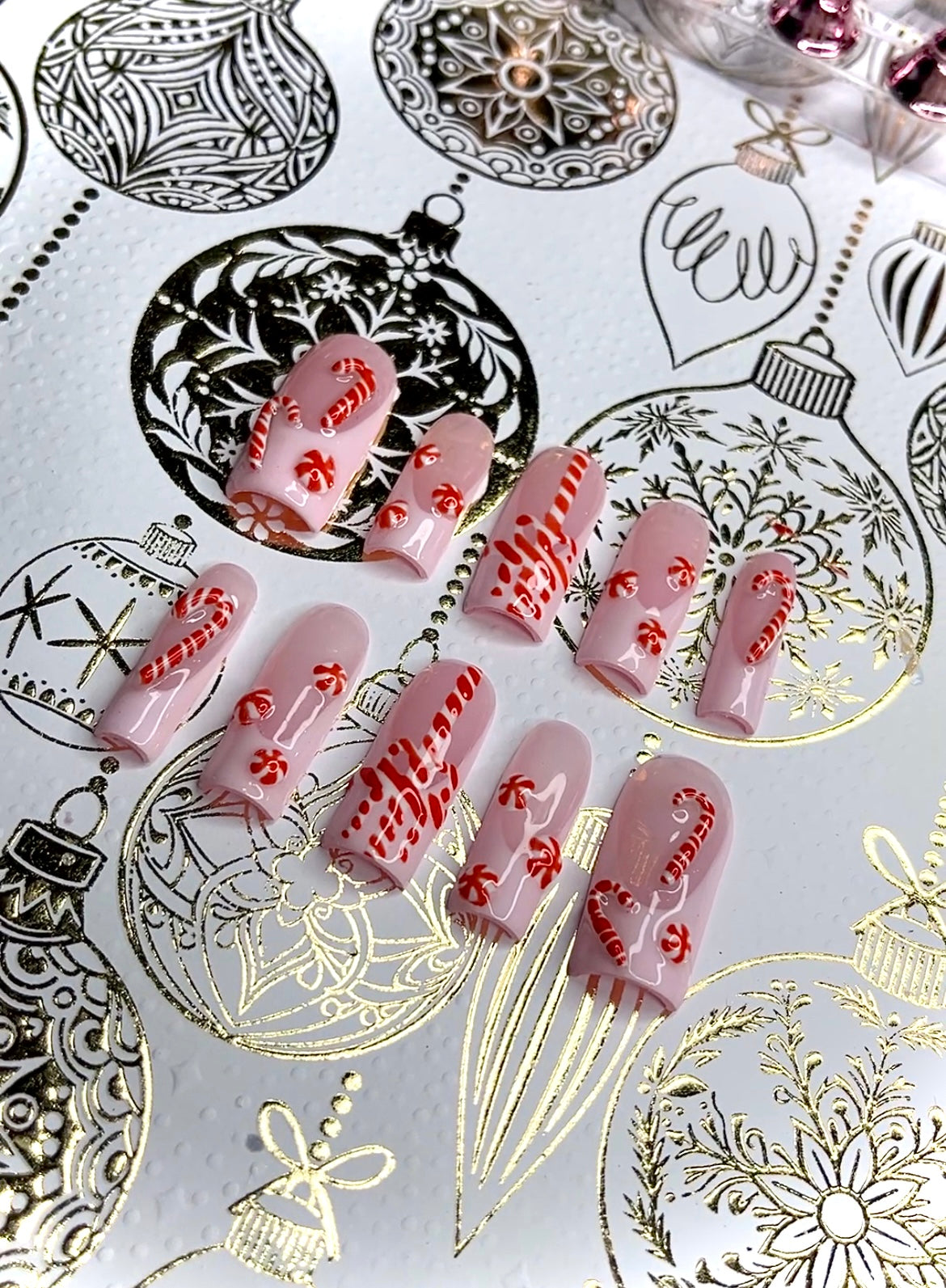Pink Peppermint press on nails ❤️