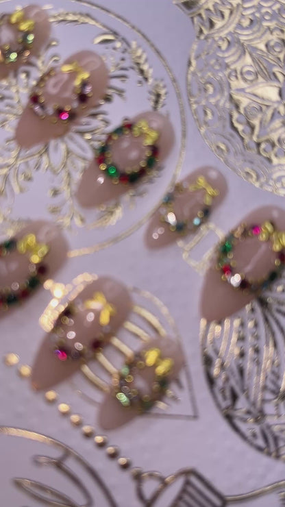 Christmas Wreath press on nails